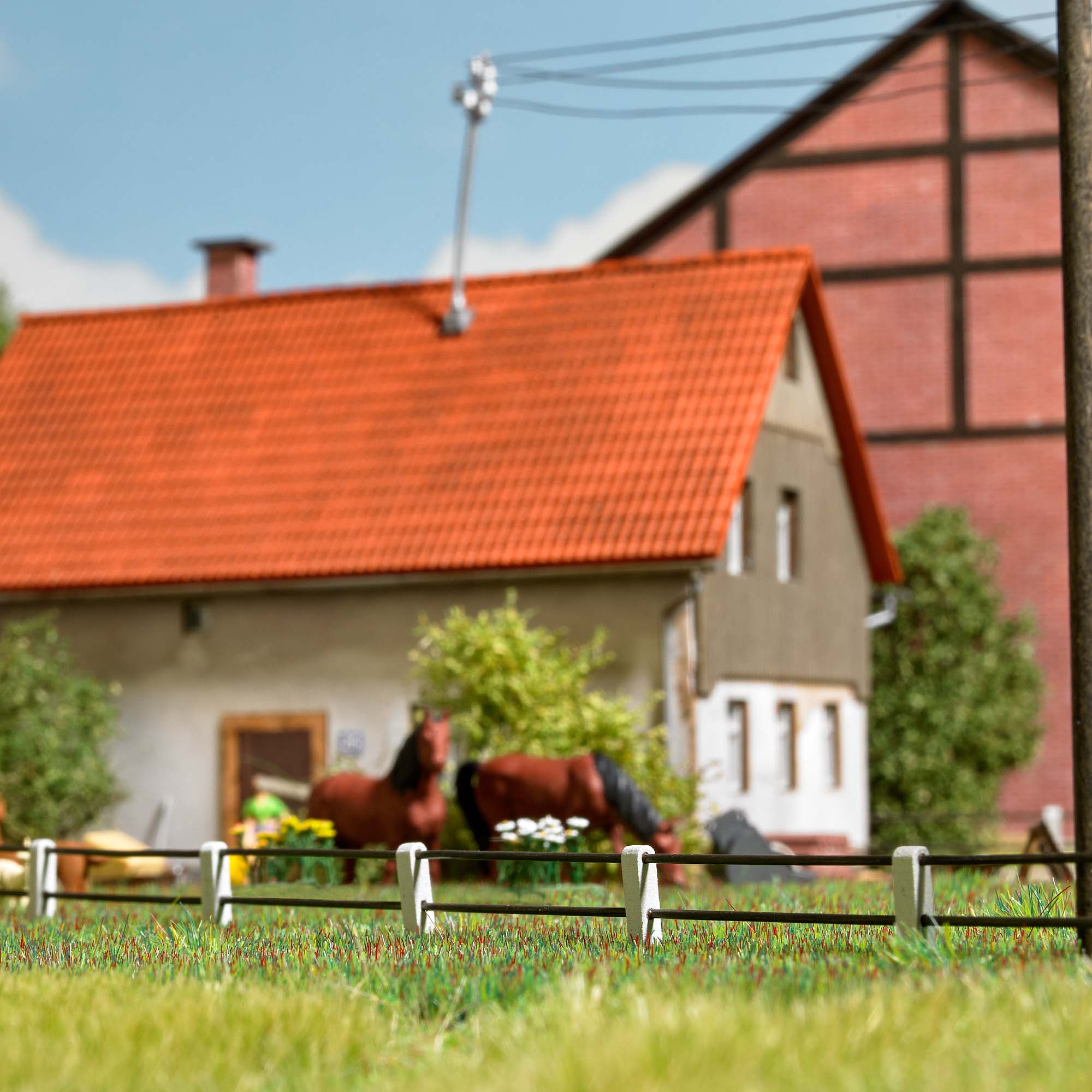 Busch 1123 - Zaun m. Betonpfählen H0