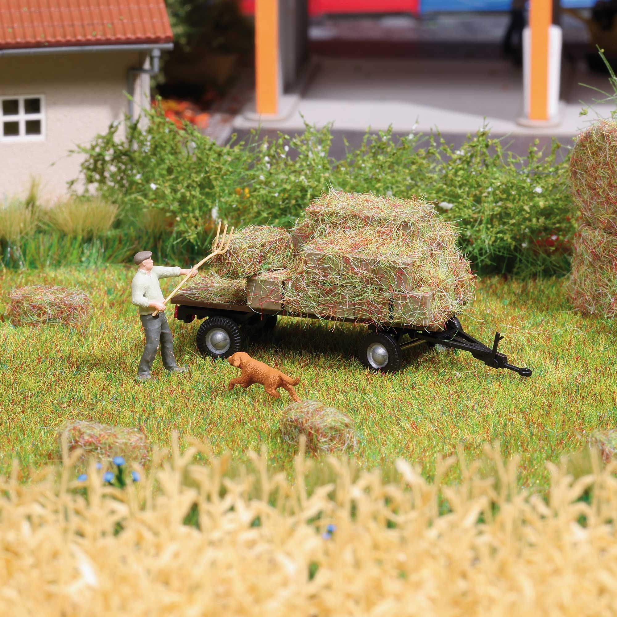 Busch 1865 - Heuwagen beladen H0
