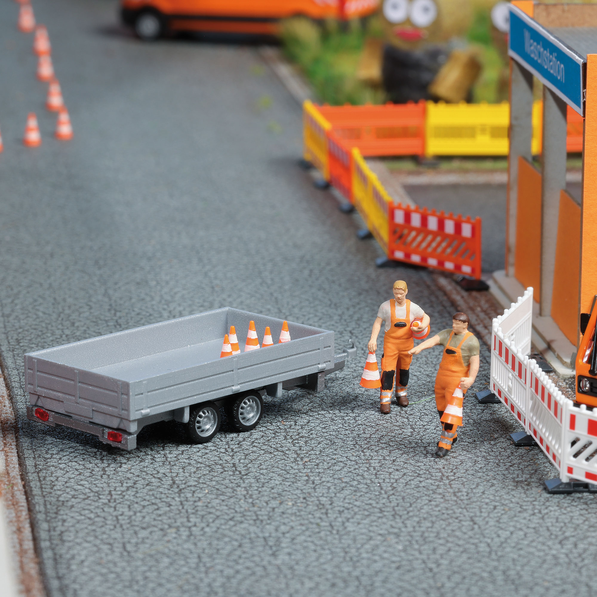 Busch 1867 - Verkehrshütchen aufstellen H0