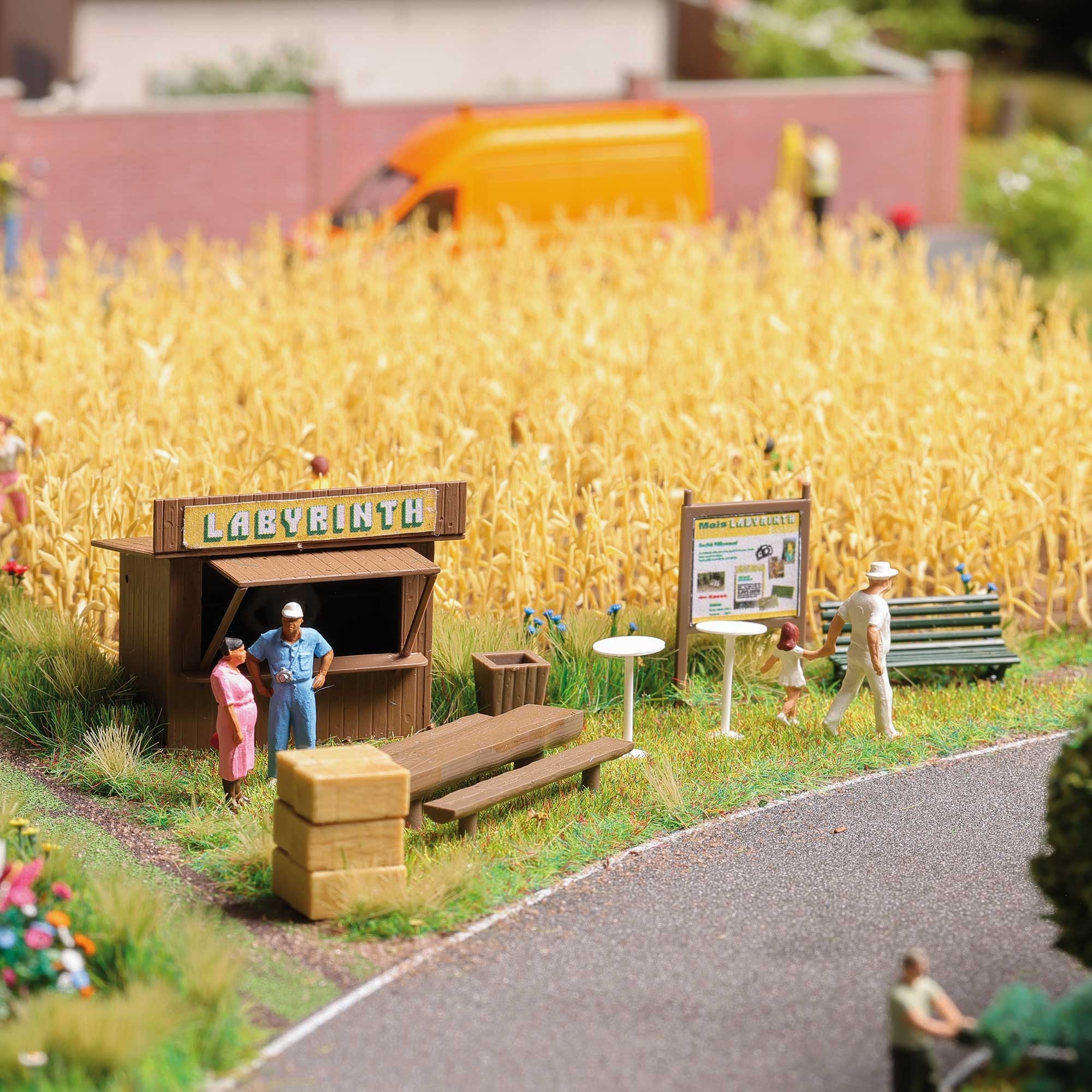 Busch 1280 - Mais-Labyrinth H0