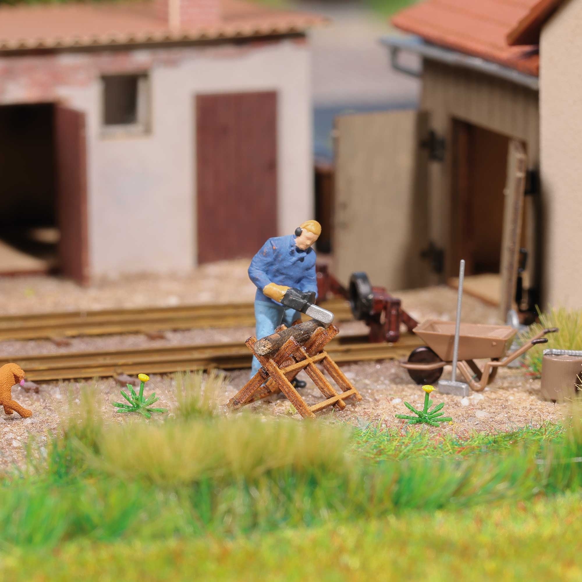 Busch 79887 - A-Set: Stammholz sägen H0