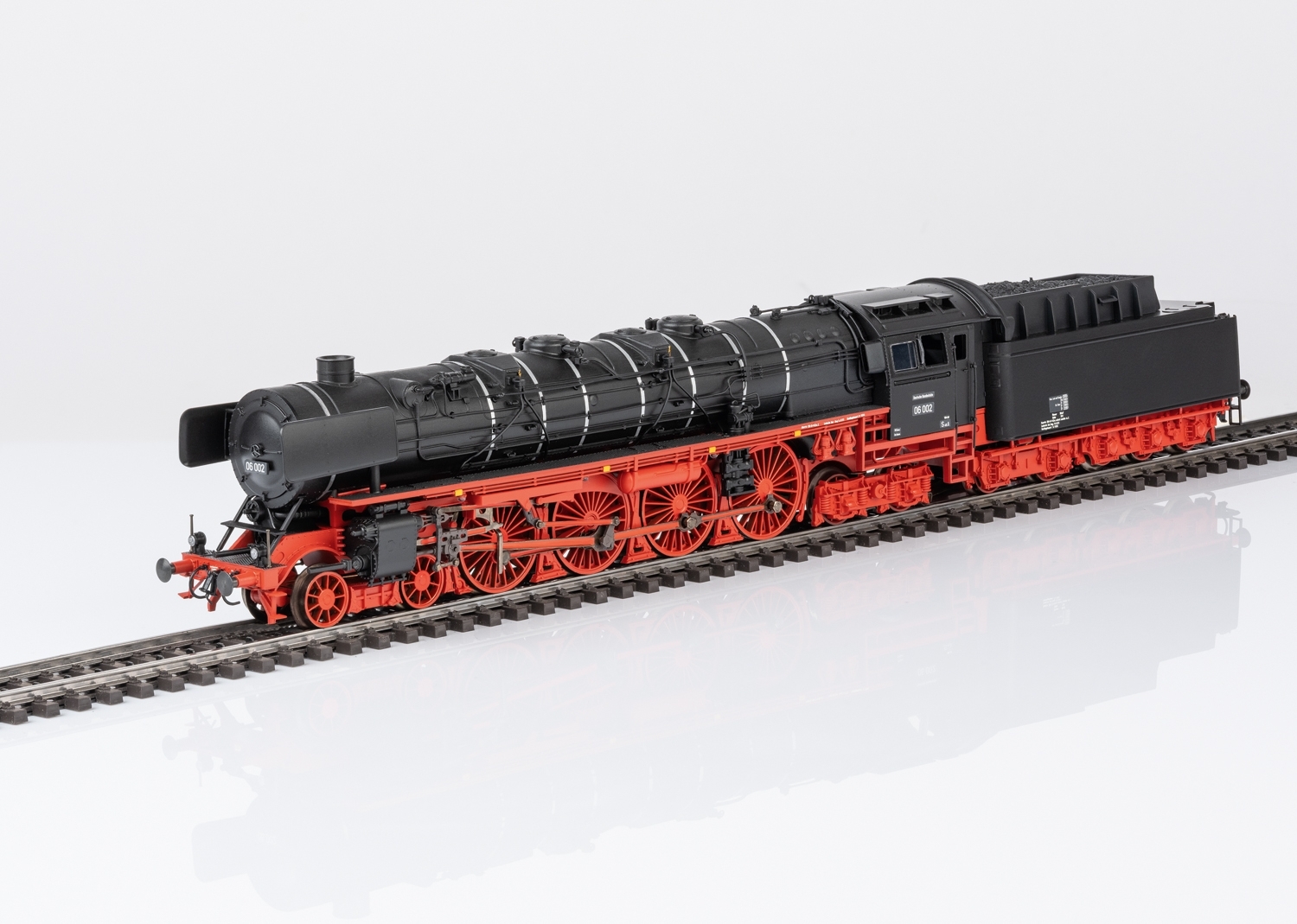 Märklin 39661 - Dampflok BR 06 DB