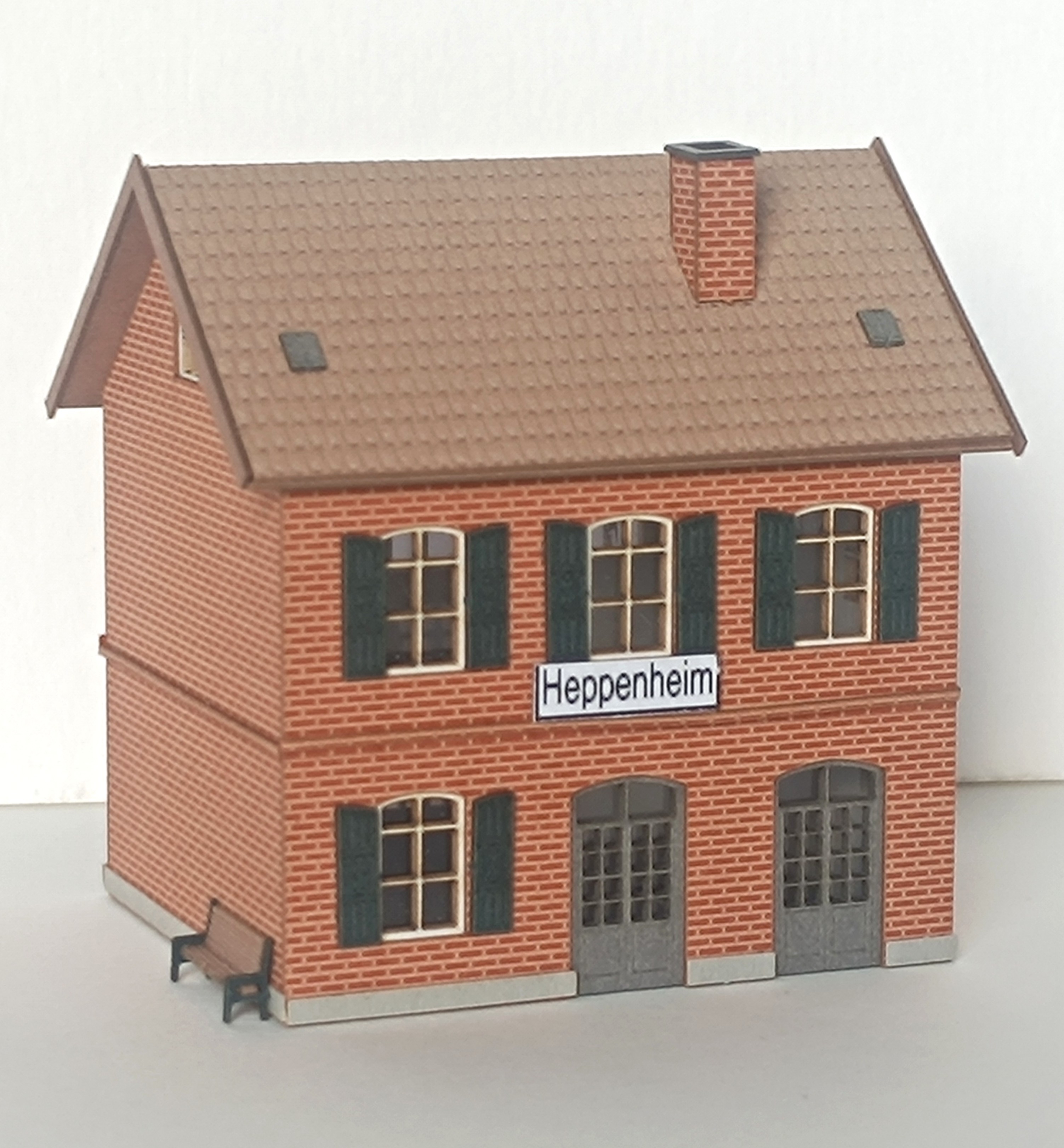 Laffont Z13501: Bahnhof Heppenheim mit Ziegelfassa