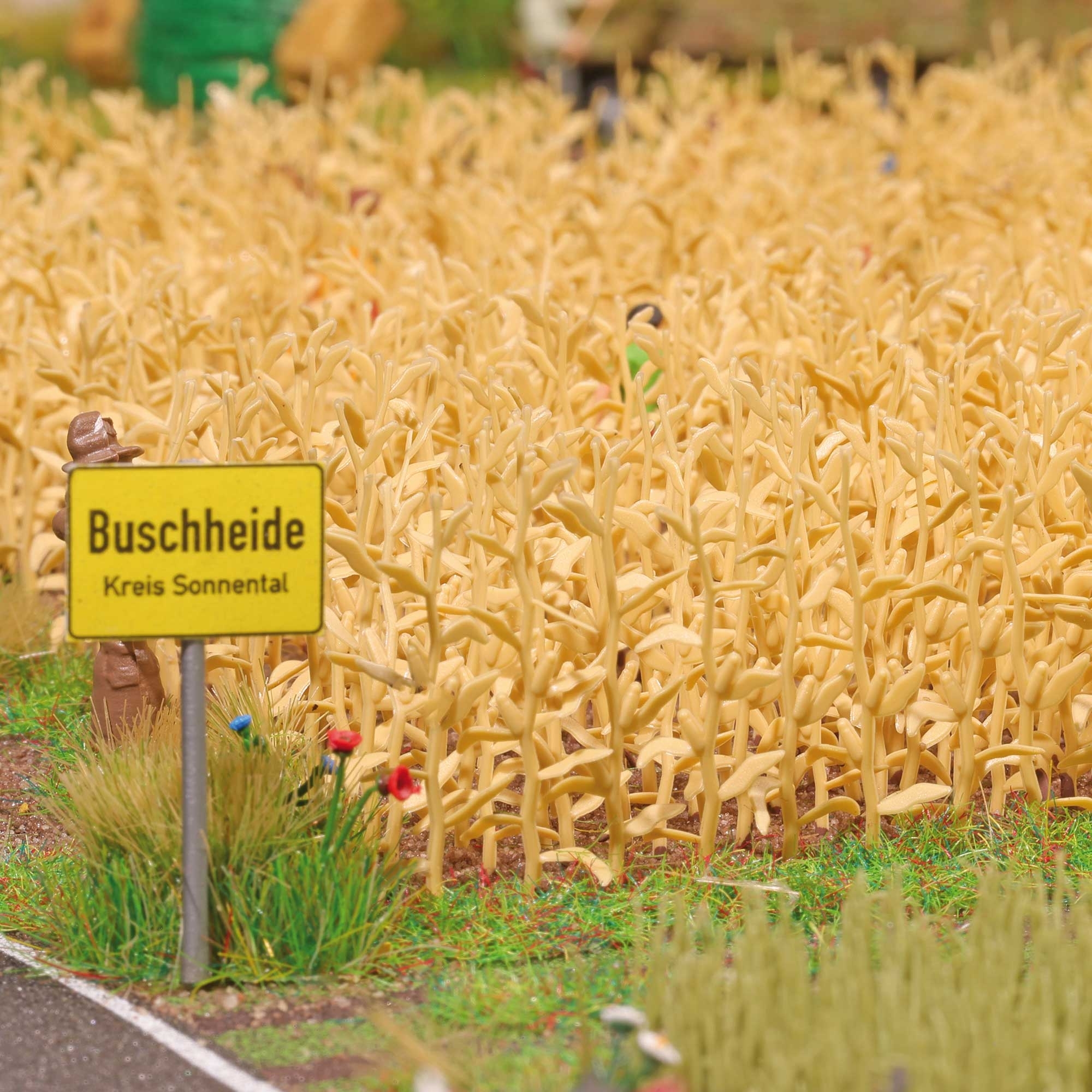 Busch 1257 - Erntereifer Mais H0